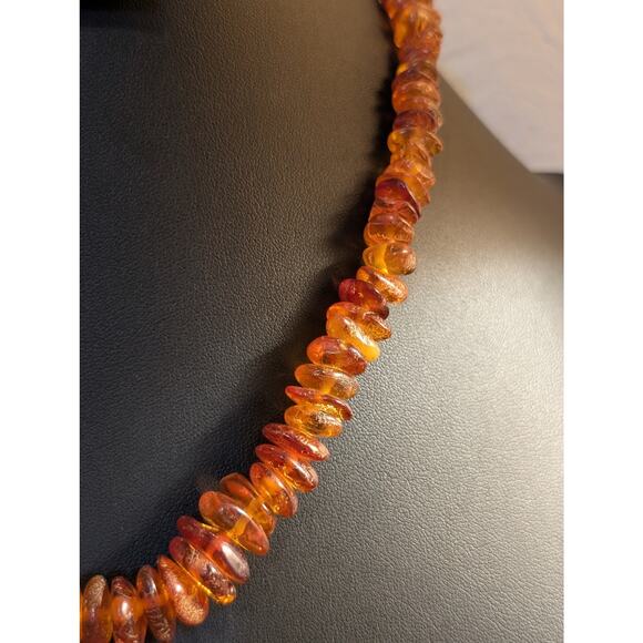 Vintage Graduated Amber Nugget Chip 19" Necklace w/ Barrel Clasp - Picture 7 of 11